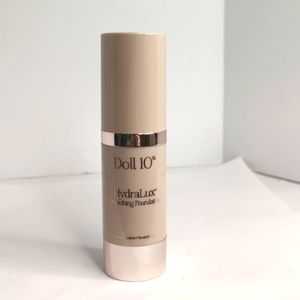 Doll 10 HydraLux Smoothing Foundation Color Deep